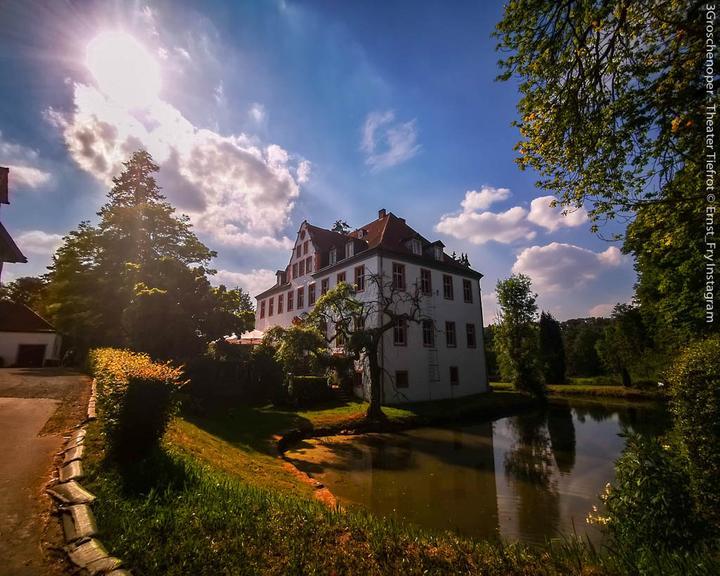 Schlossrestuarant & cafe "Lottine